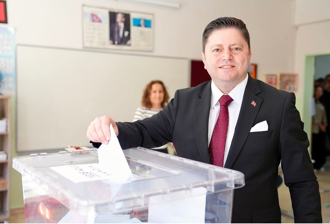 CHP Kadıköy Belediye Başkan Adayı Kösedağı,Kadıköy için hayırlı olsun!