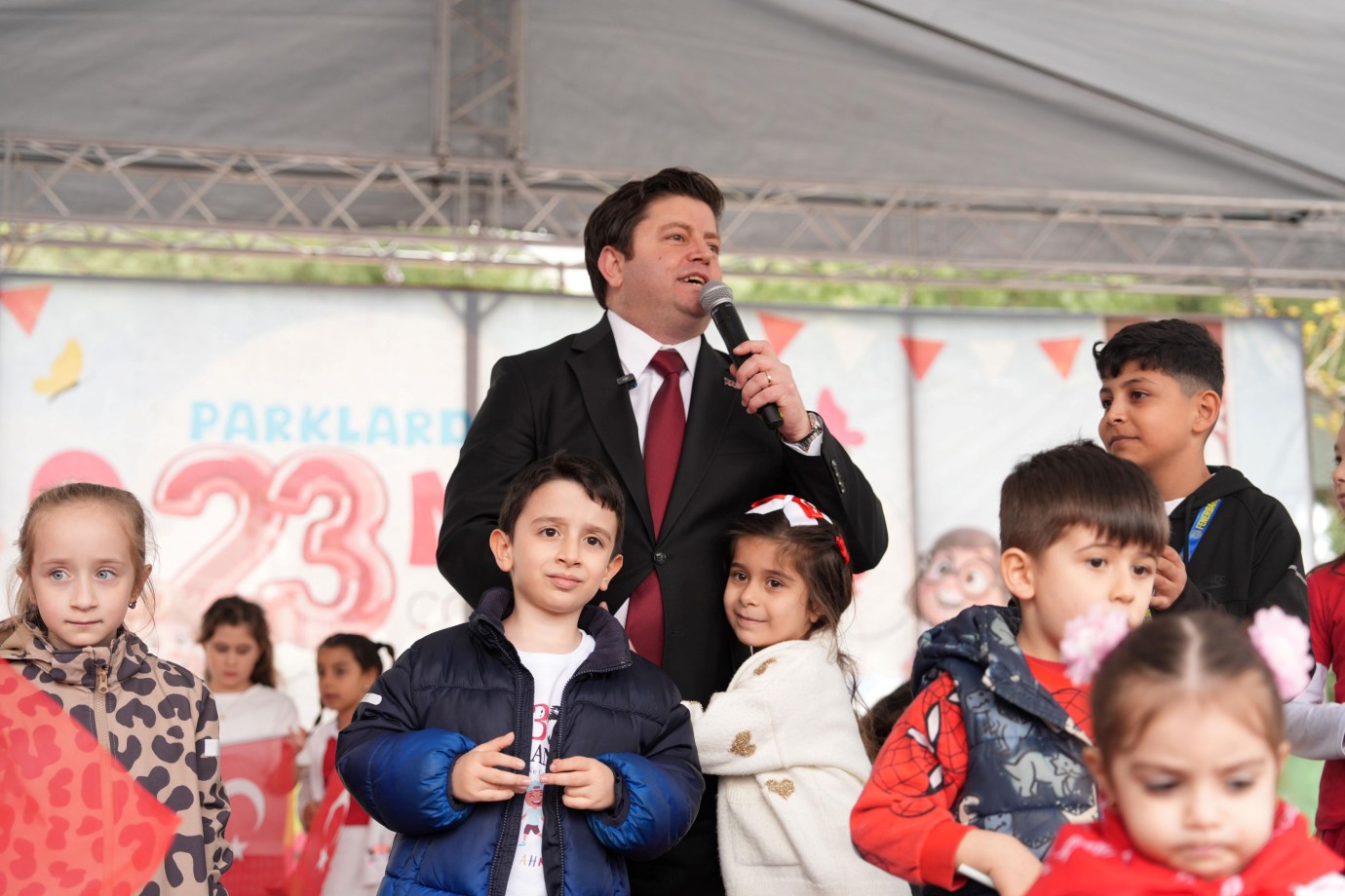 Kadıköy'de Parklar Çocuklarla Şenlendi!